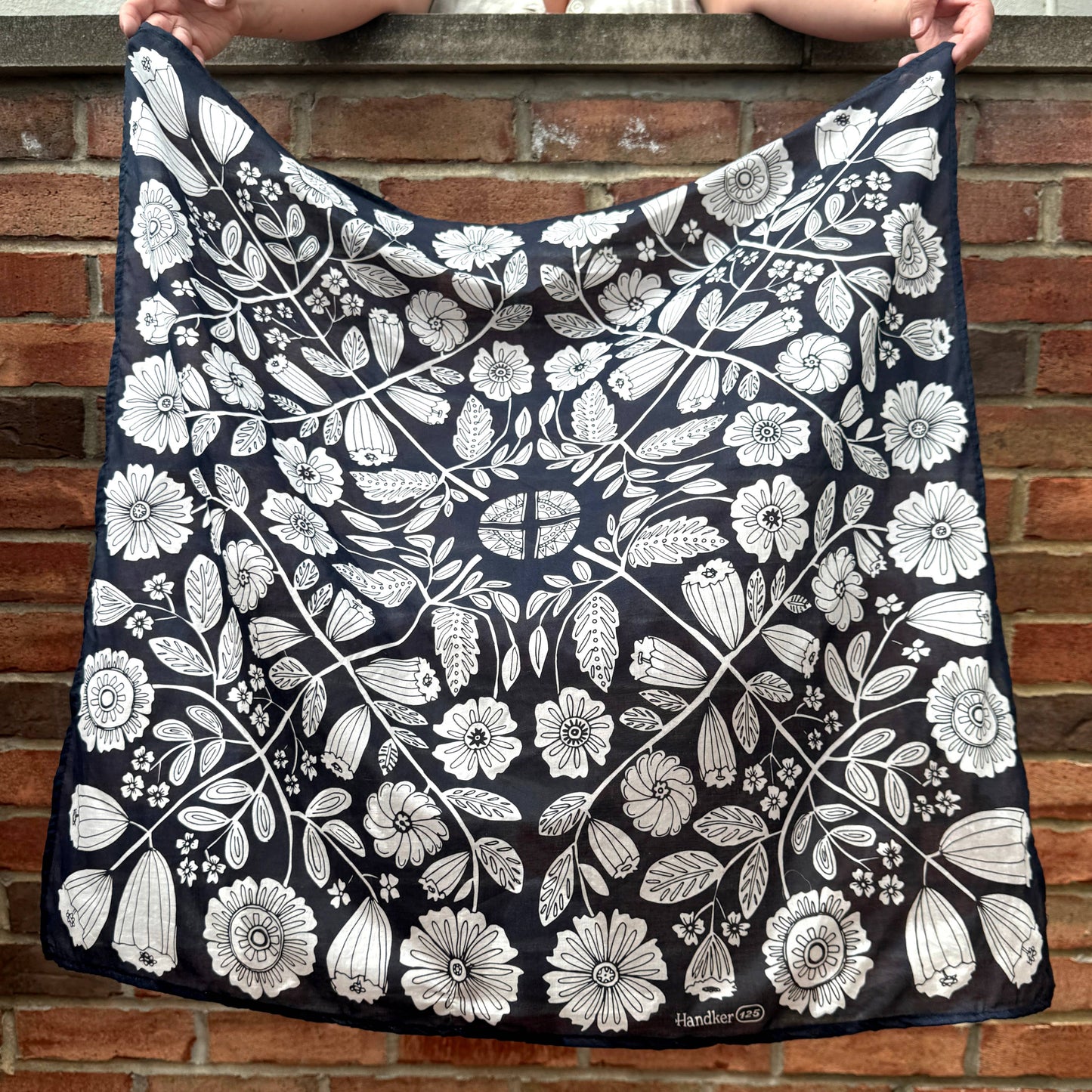 Handker 34" Wild Rag Fiona Bandana