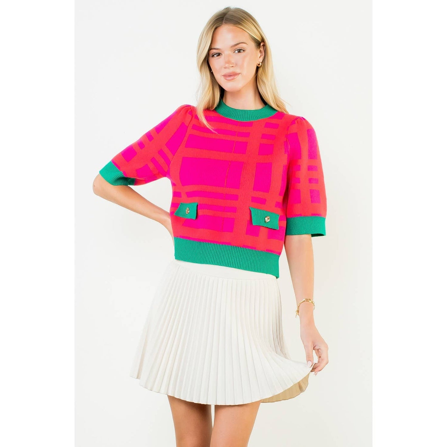 Short Sleeve Pattern Detail Top