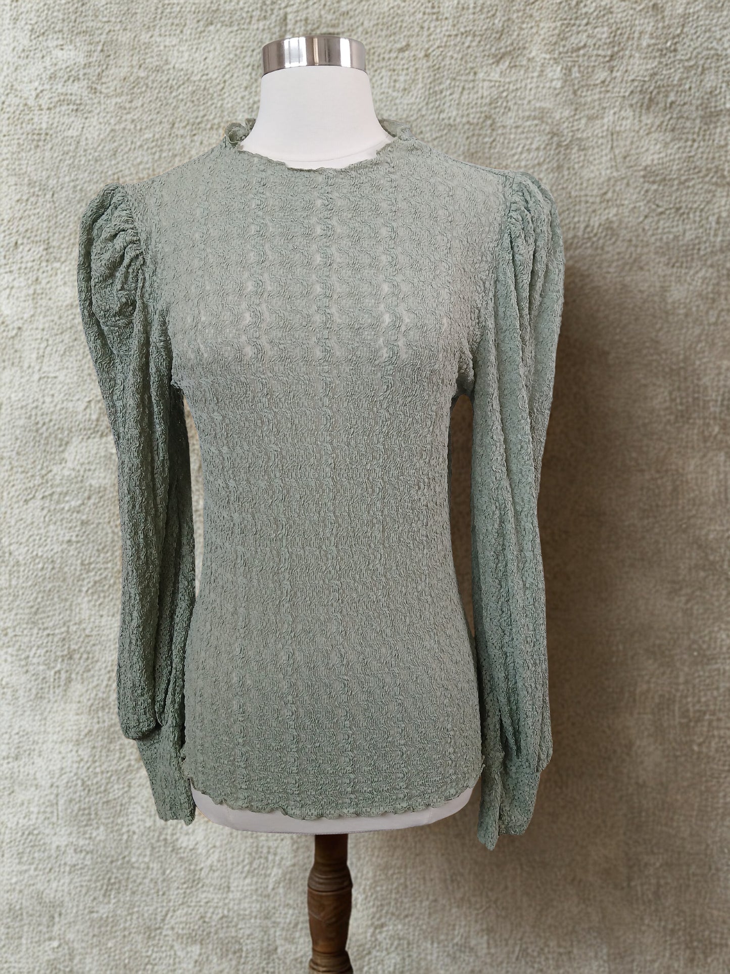 Elizabeth Top