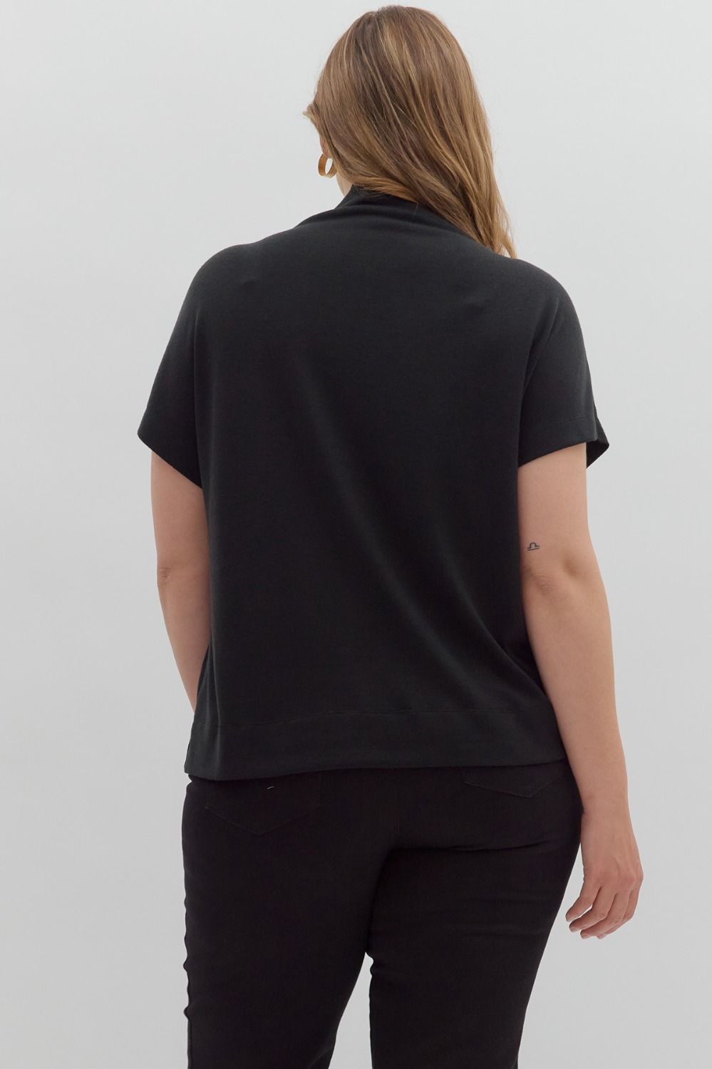 Daphne Short Sleeve Knit Top