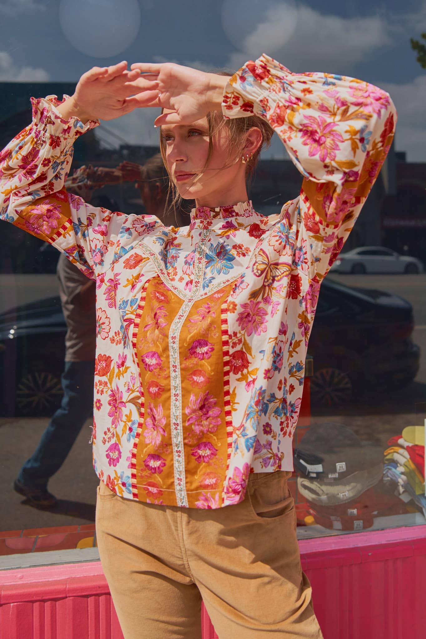 Leonie Top