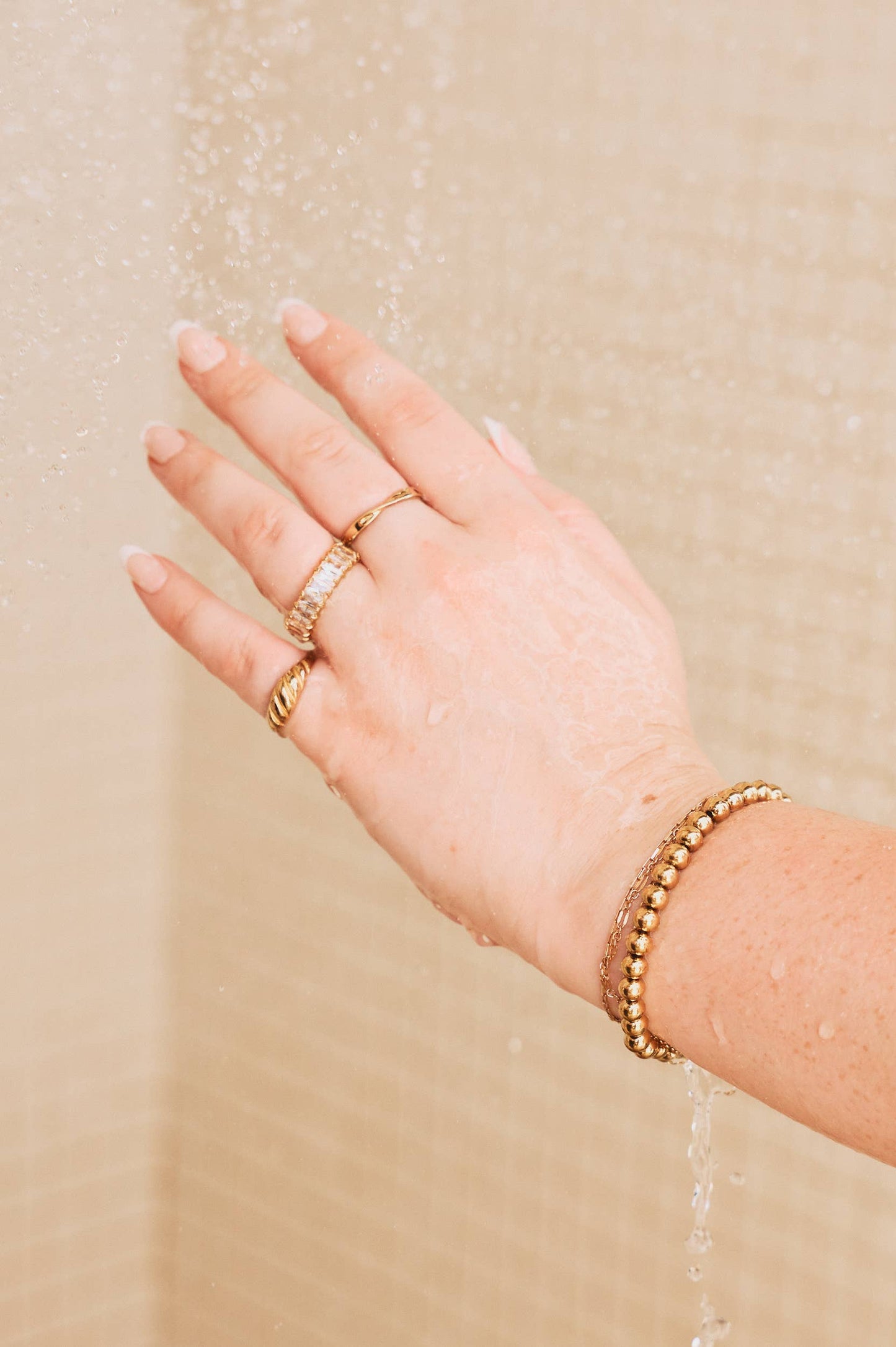 Viv Twisted Ring