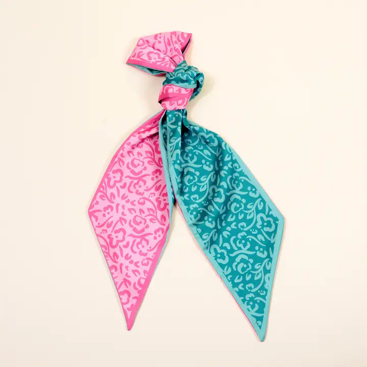 Twirl and Tie Twilly Pattern Play