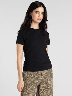 Annie Tee