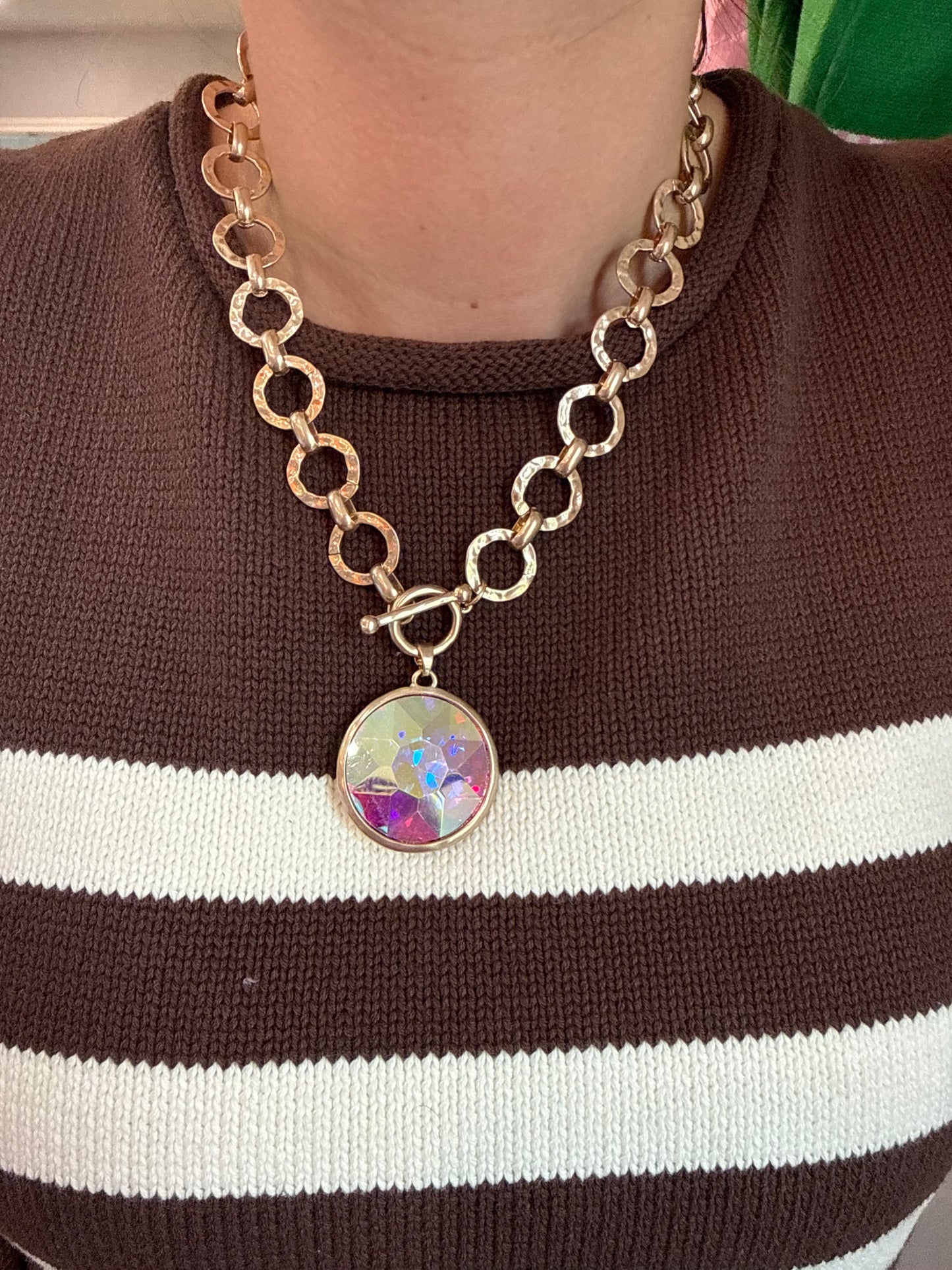 Iridescent Pendant Necklace