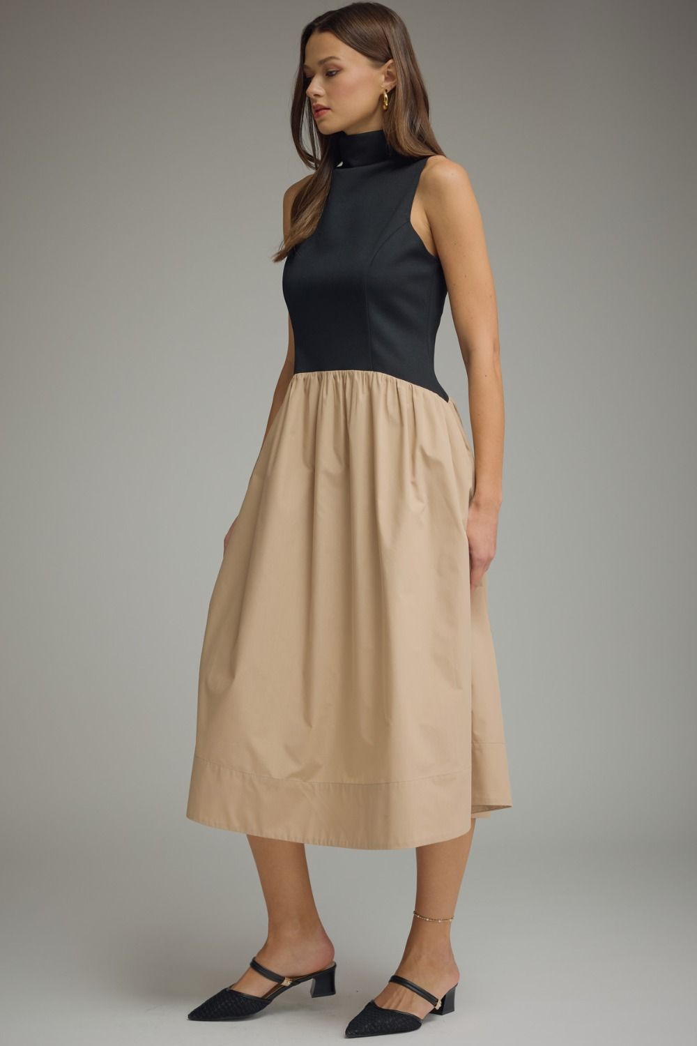 Lyra Dress