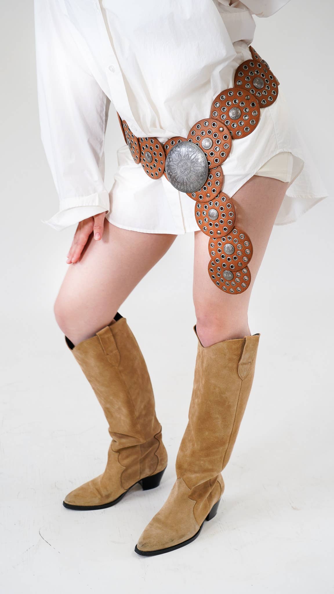 Wide Western Disc Belt with Grommets