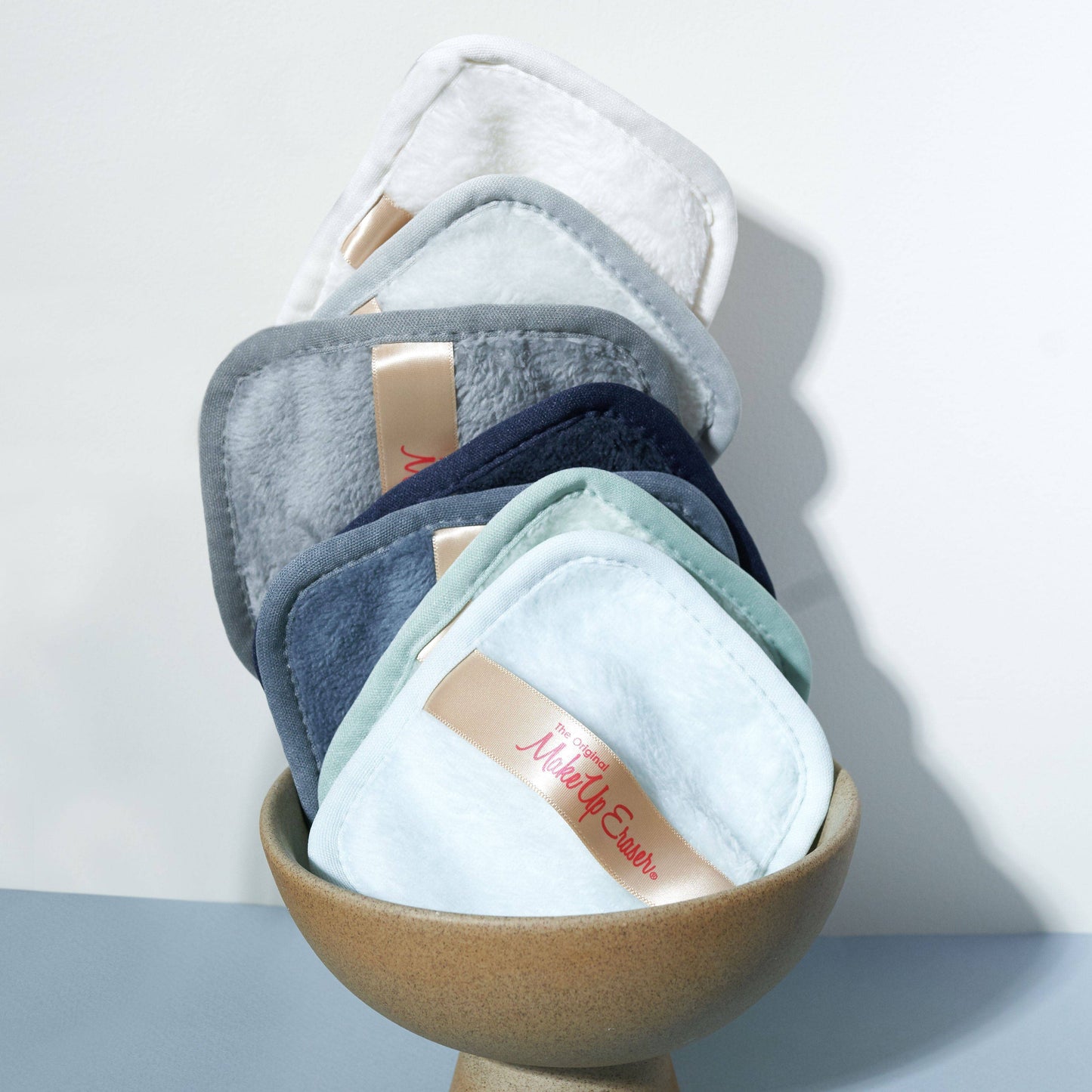 Cool Neutral MakeUp Eraser 7-Day Set