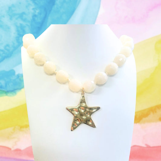 Taylor Shaye Della Necklace