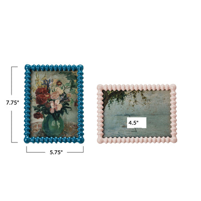 Vintage-Inspired Scalloped Art Frames