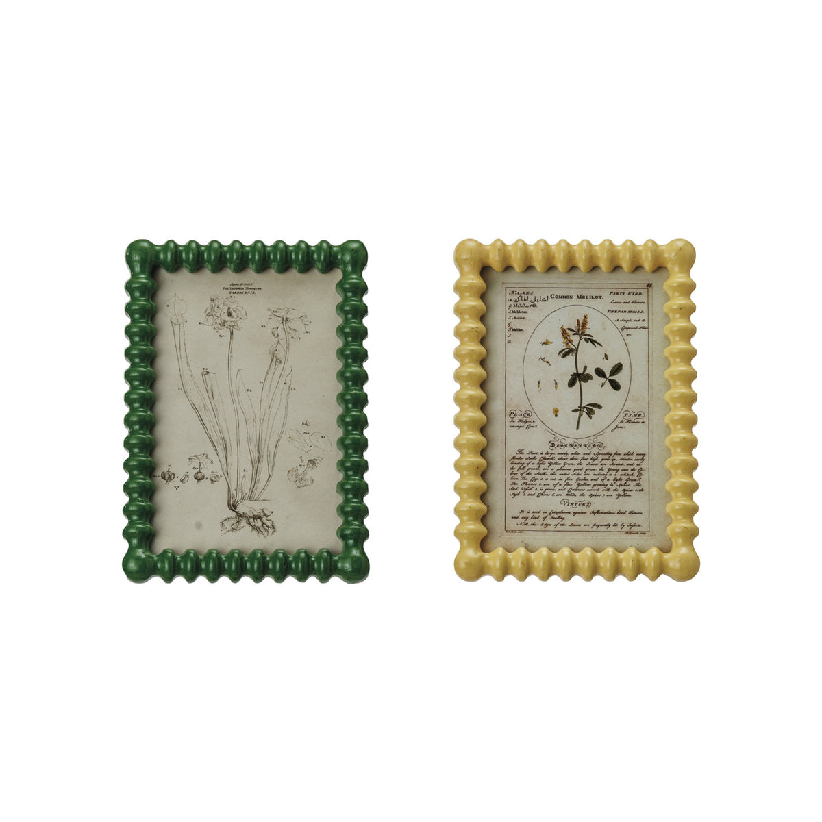 Vintage Inspired Scalloped Art Frame