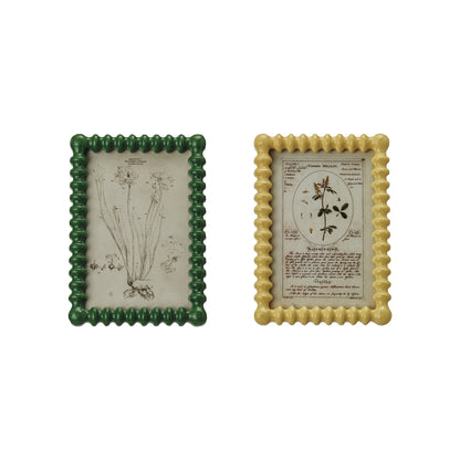 Vintage Inspired Scalloped Art Frame