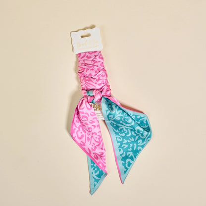 Twirl and Tie Twilly Pattern Play