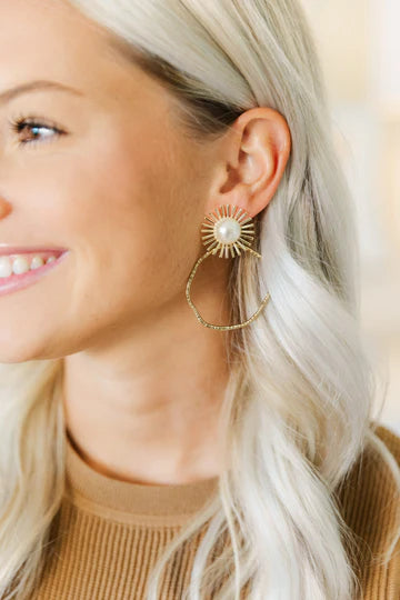 Taylor Shaye Pearl Sunburst Hoops