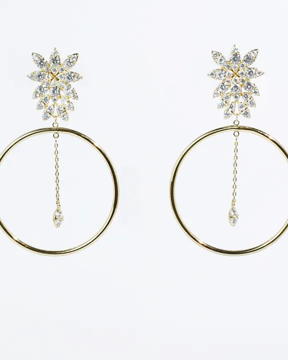 Treasure Jewels Petal Shine Hoop Earrings