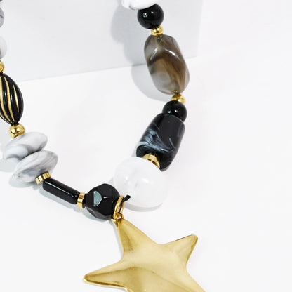 Treasure Jewels Star Glow Black Necklace